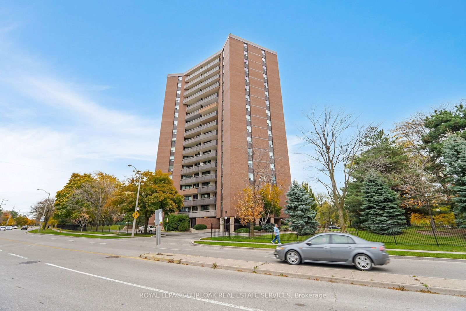 Valencia Towers Condos, Etobicoke, Toronto