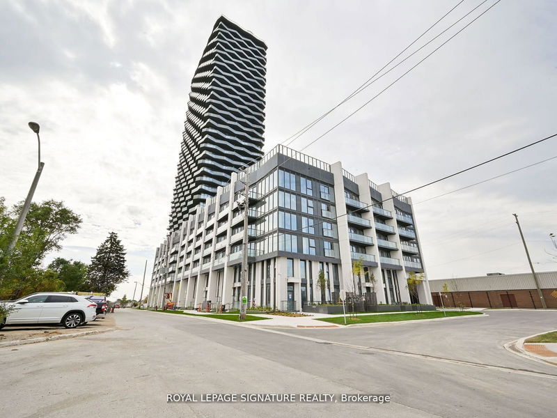 36 Zorra St, unit 1807 for rent