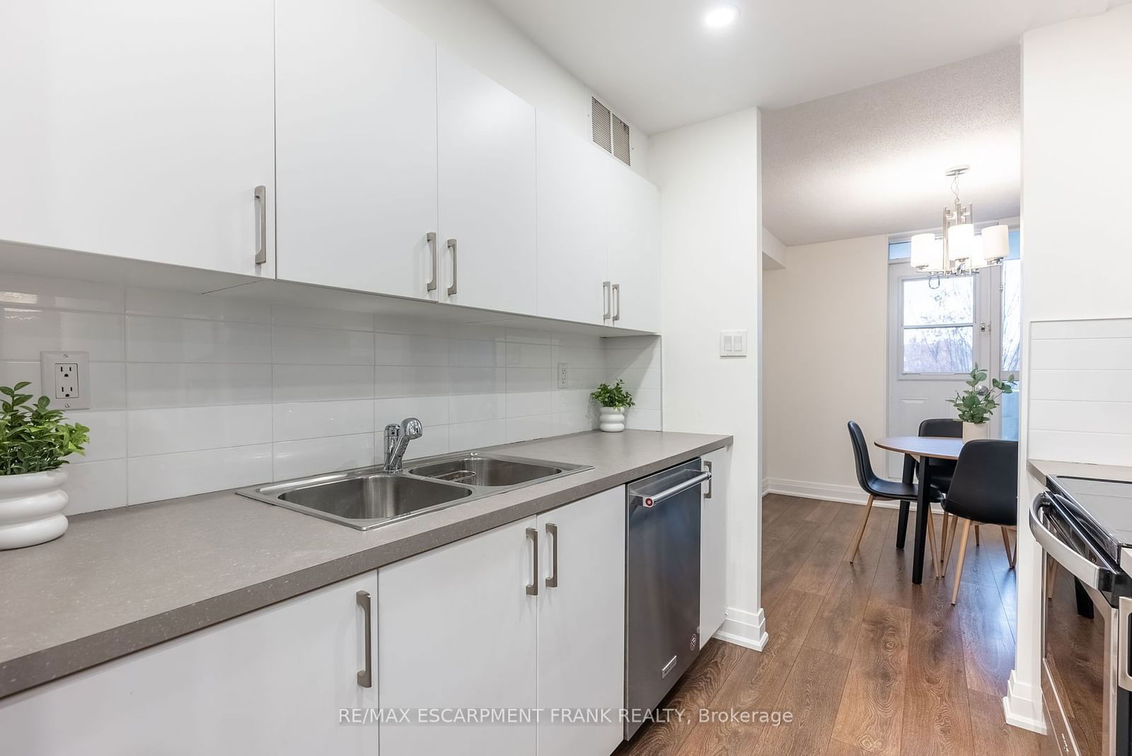 45 Southport St, unit 212 for sale