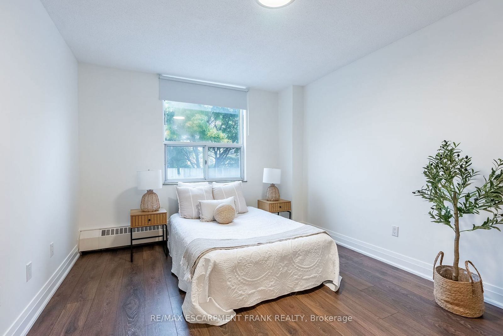 45 Southport St, unit 212 for sale