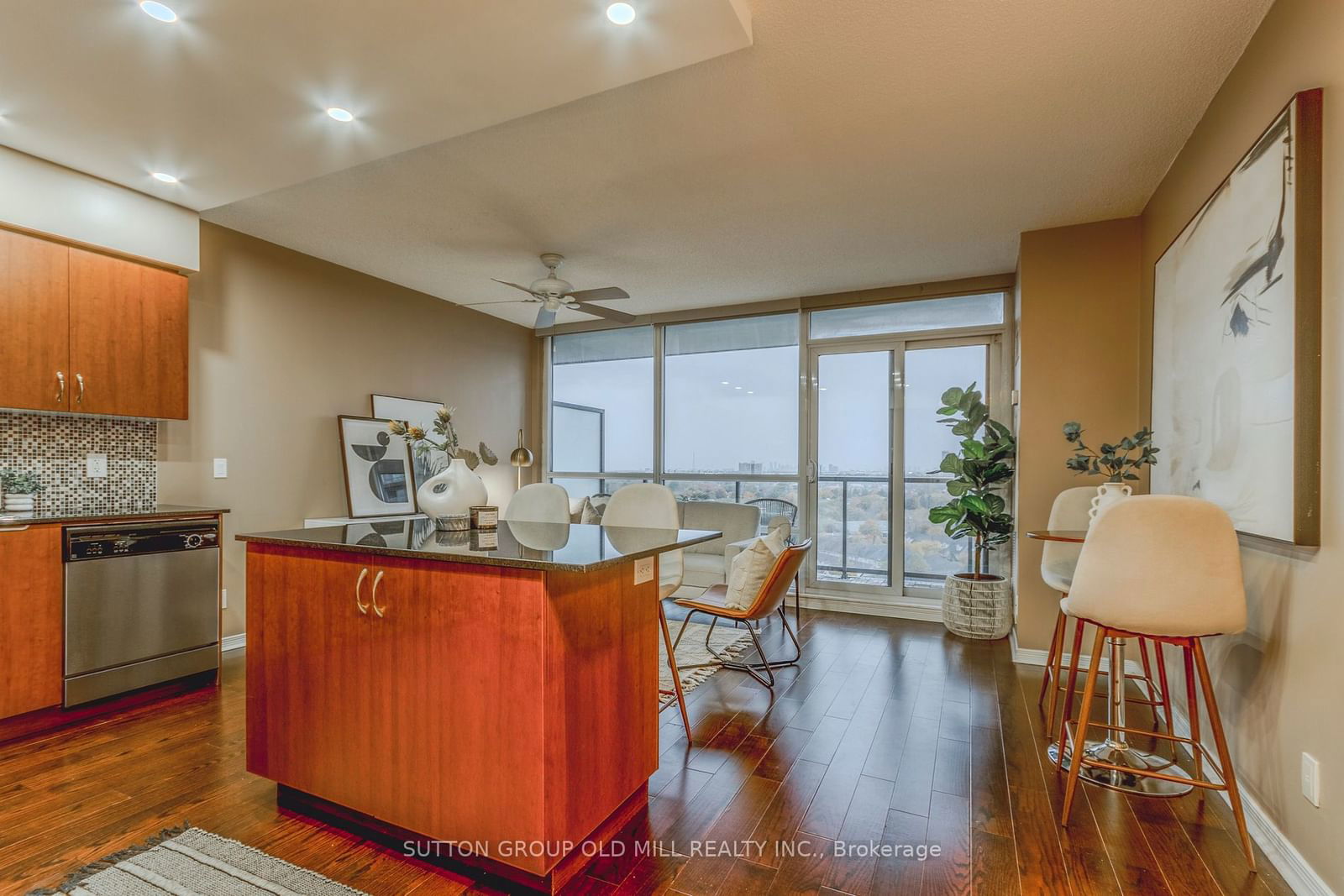 2240 Lake Shore Blvd W, unit 1403 for sale