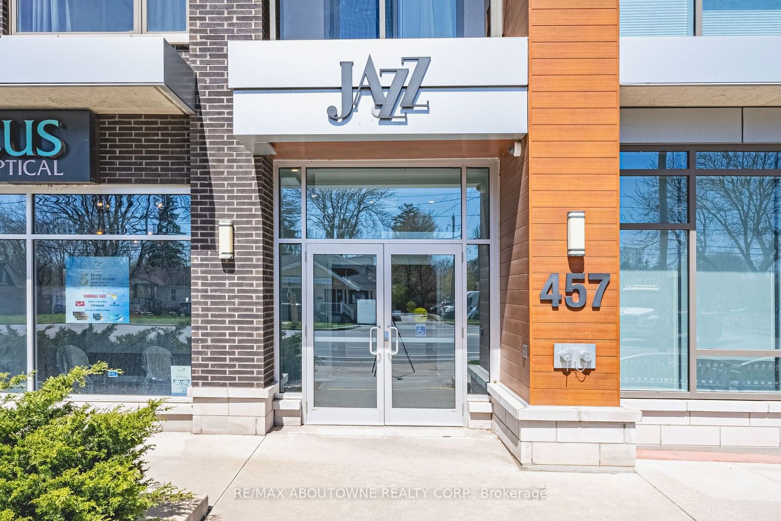 Jazz Condos, Burlington, Toronto