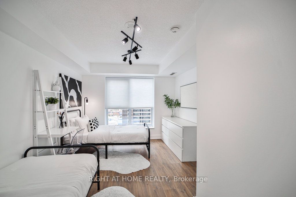 7 Mabelle Ave, unit 1404 for sale