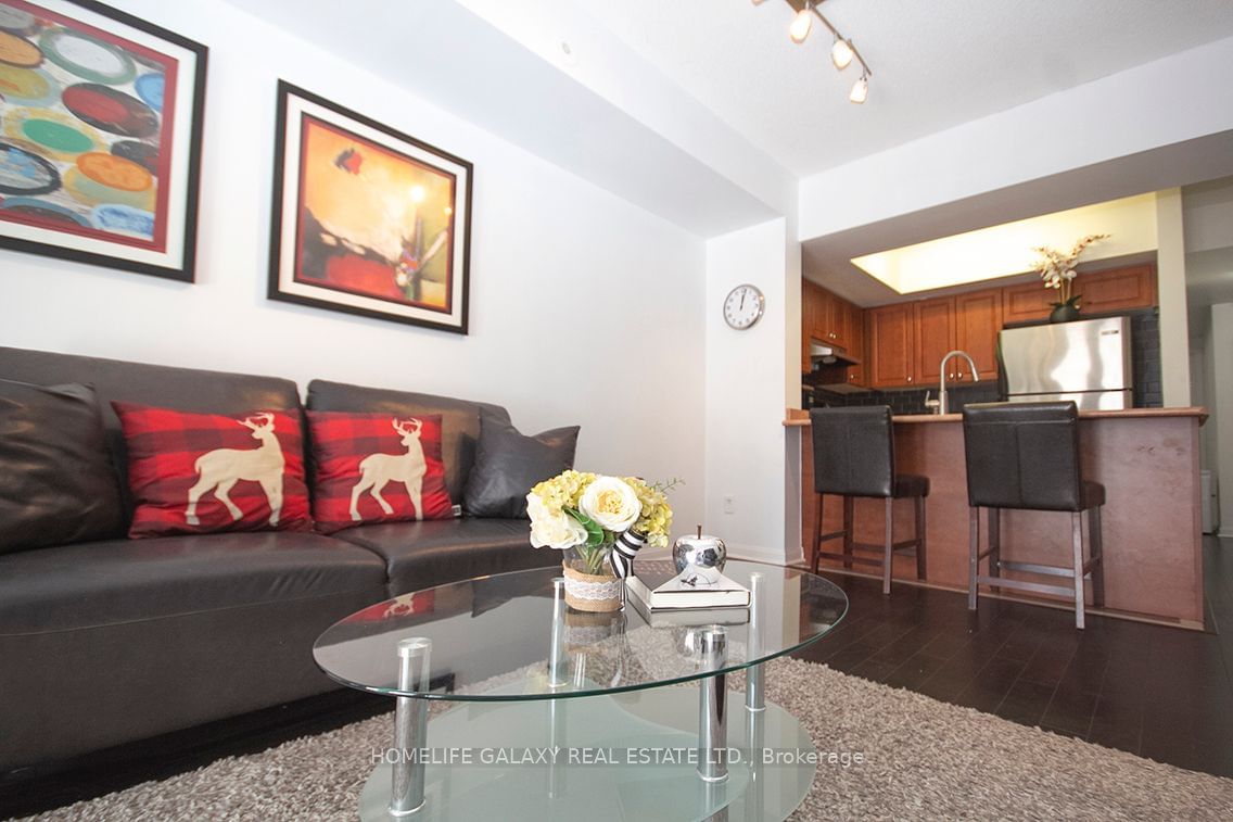 3033 Finch Ave W, unit 2049 for sale