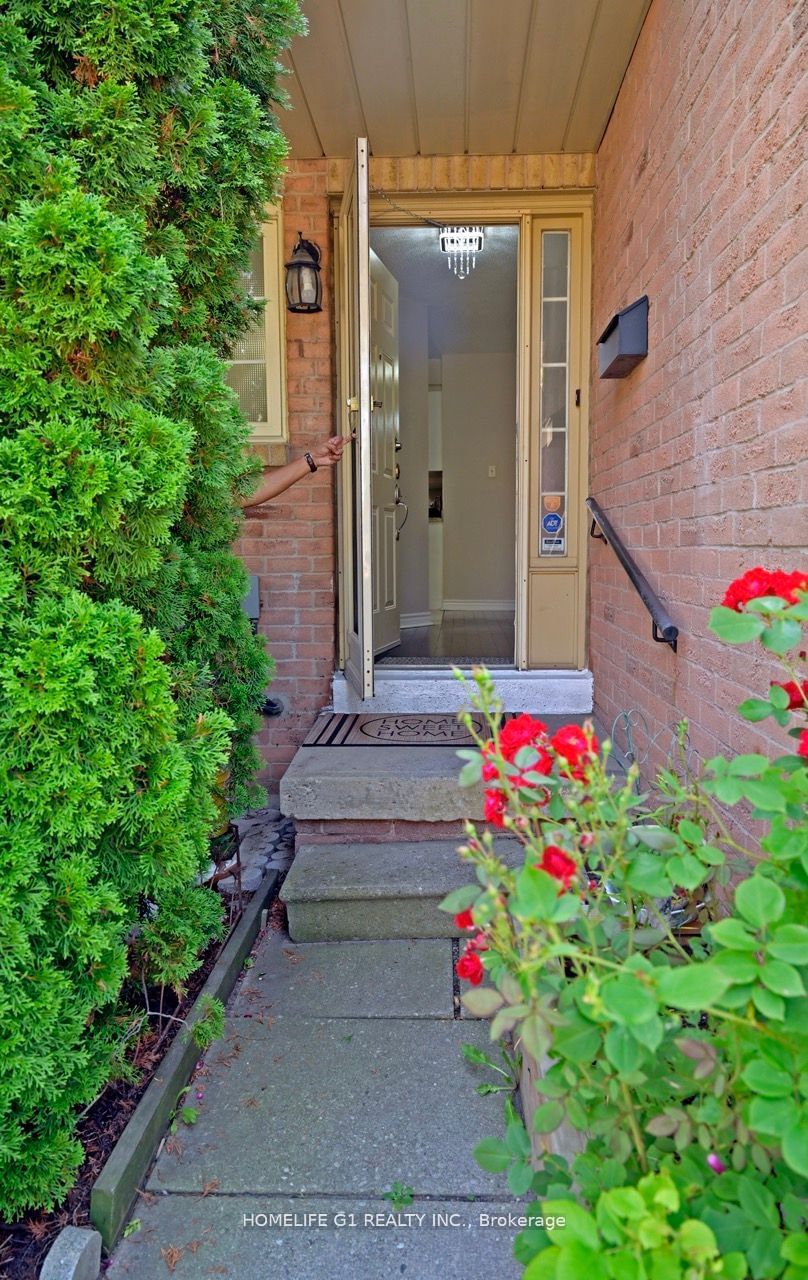 35 Ceremonial Drive Townhomes, Mississauga, Toronto