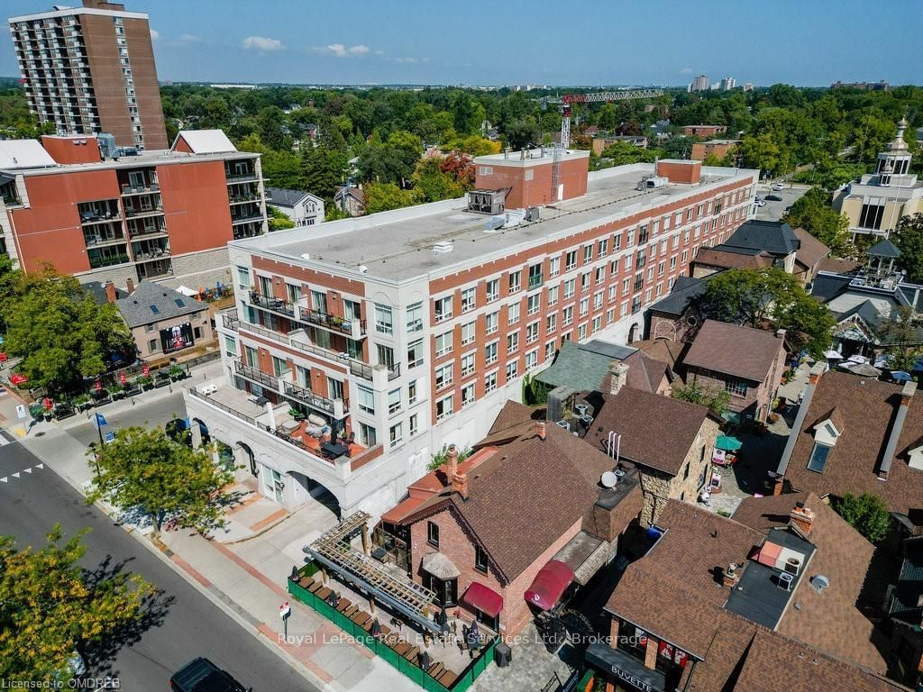 The Residences of Village Square, Burlington, Toronto