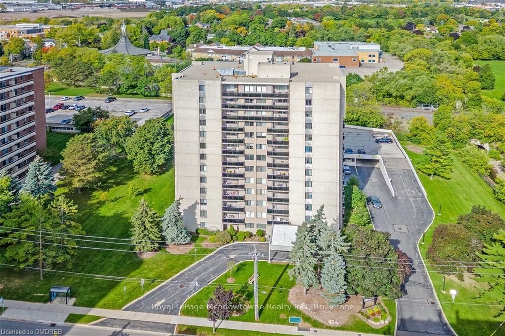 81 MILLSIDE Dr, unit 1202 for sale