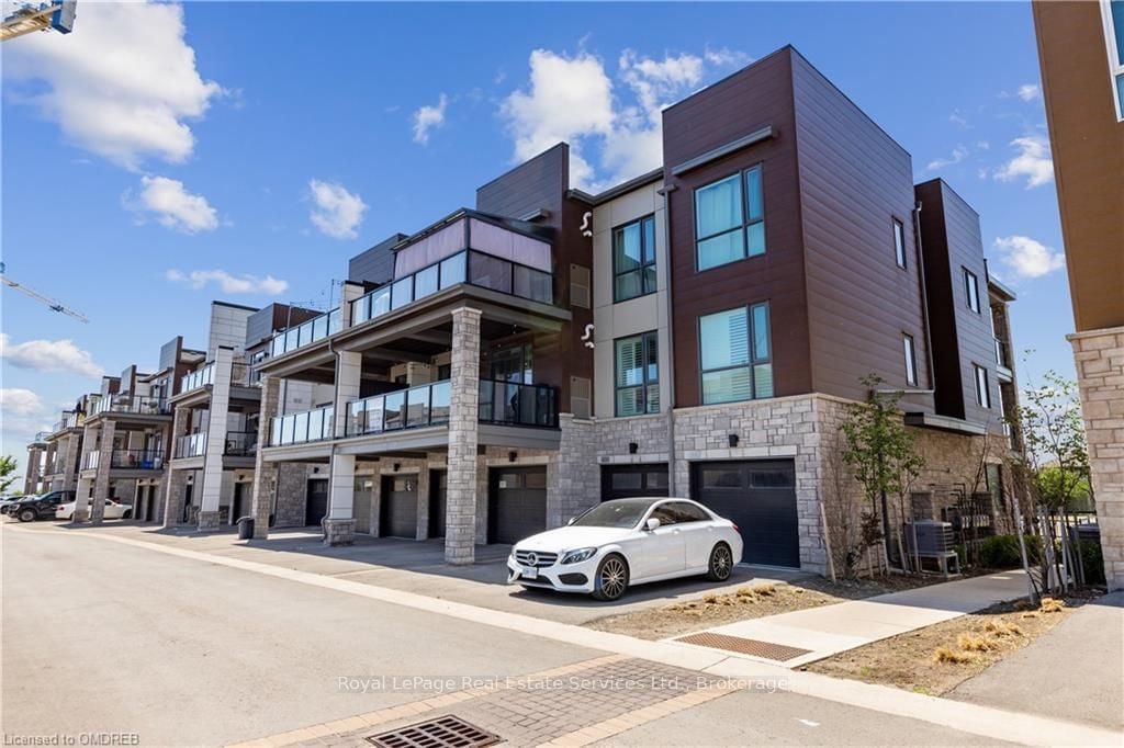 2375 BRONTE Rd, unit 212 for sale