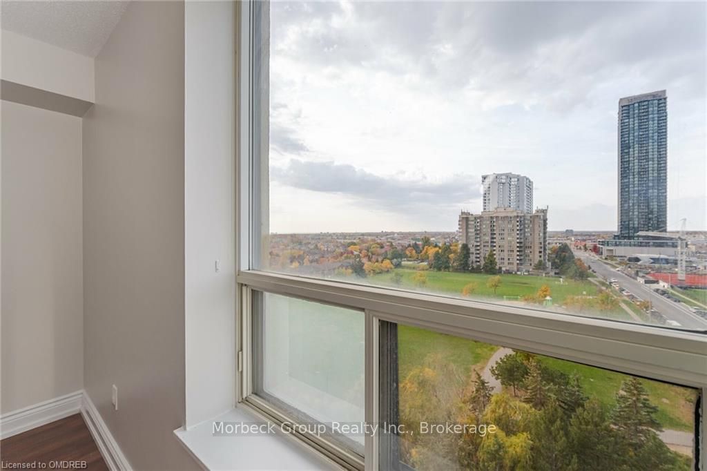 400 WEBB Dr, unit 1004 for sale