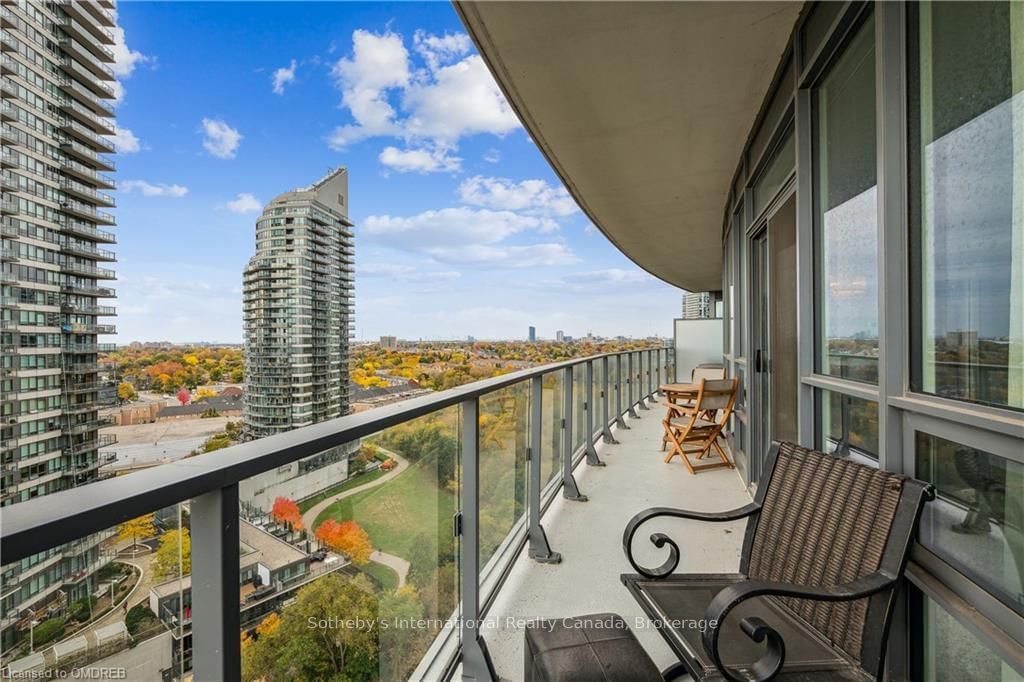 Westlake Phase III Condos, Etobicoke, Toronto