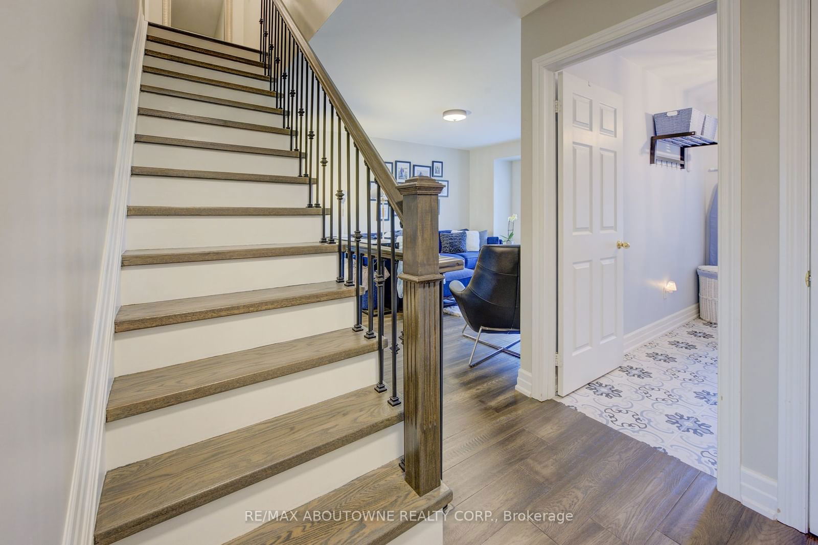 300 Ravineview Way Townhomes, Oakville, Toronto