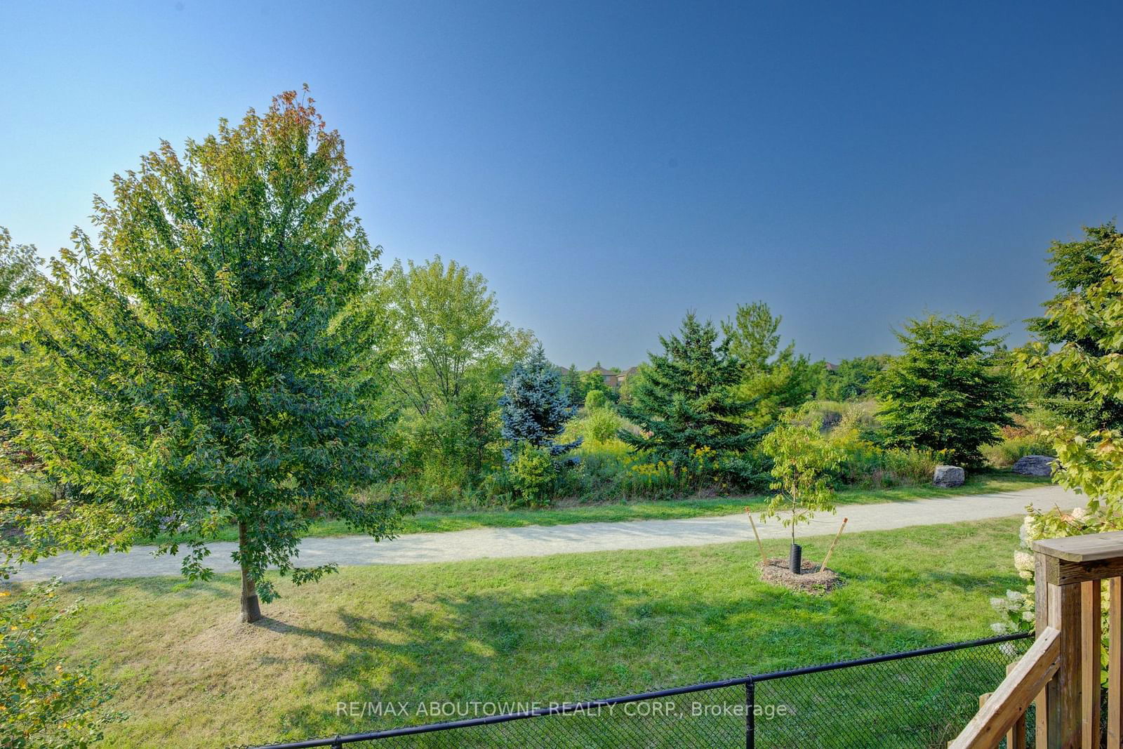 300 Ravineview Way Townhomes, Oakville, Toronto