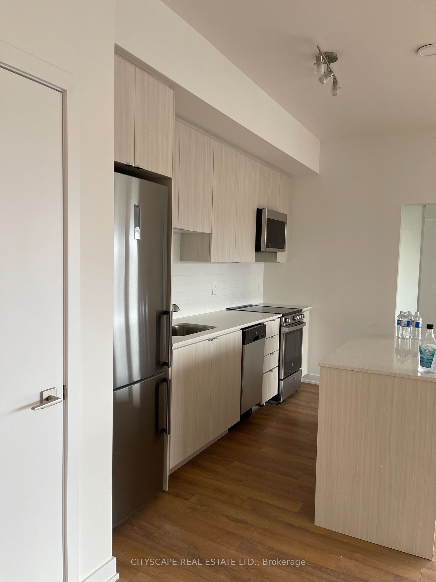 2433 Dufferin St W, unit 507 for sale