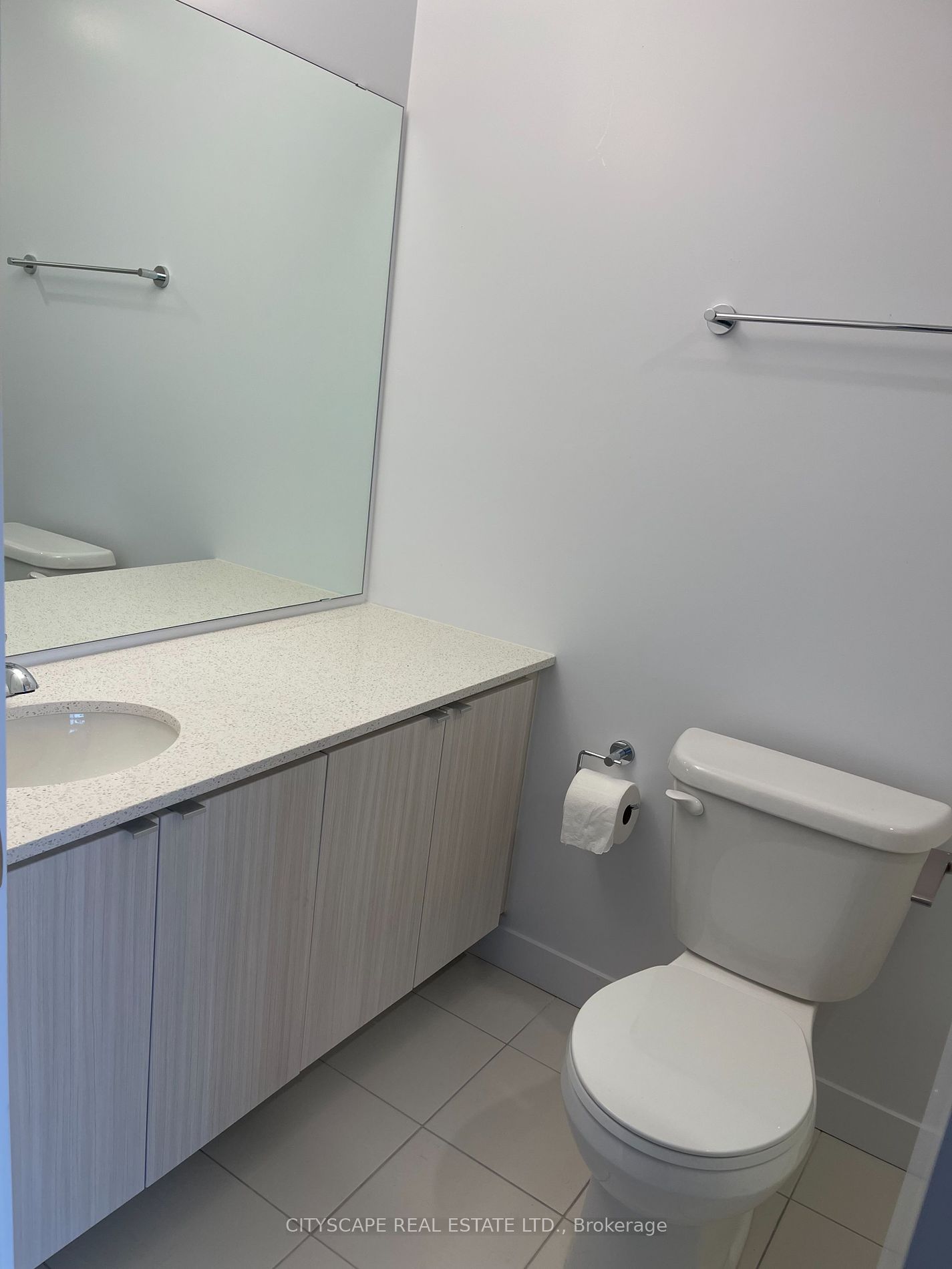 2433 Dufferin St, unit 507 for rent