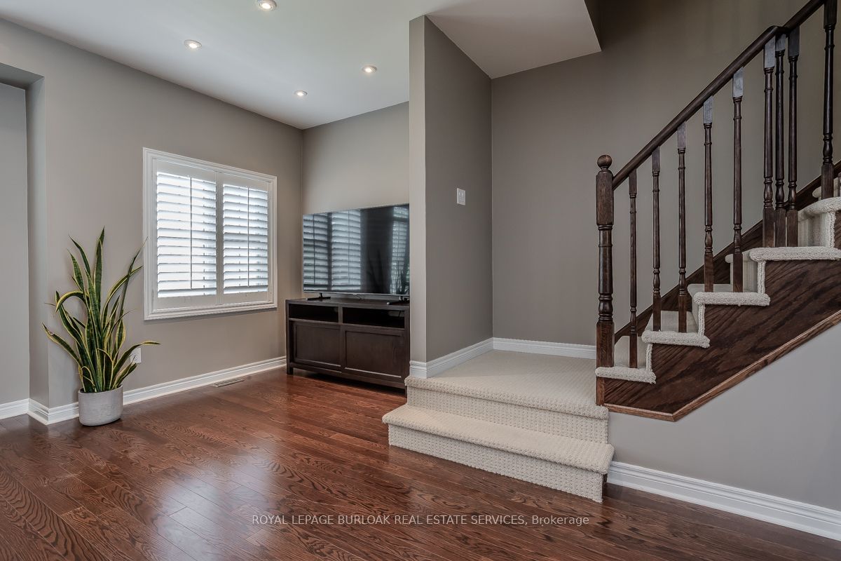 4823 Thomas Alton Boulevard Townhomes, Burlington, Toronto