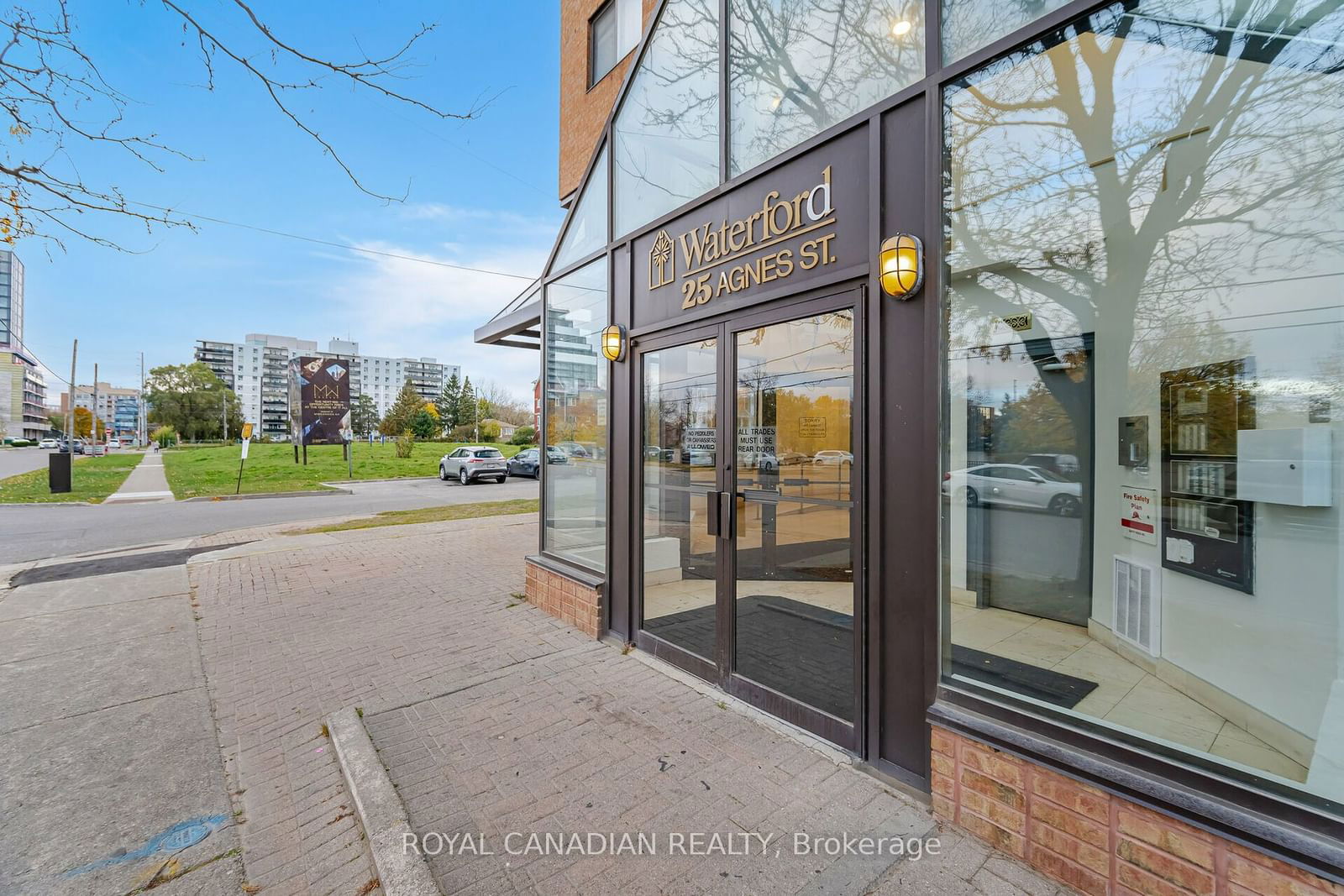 25 Agnes St, unit 1102 for sale