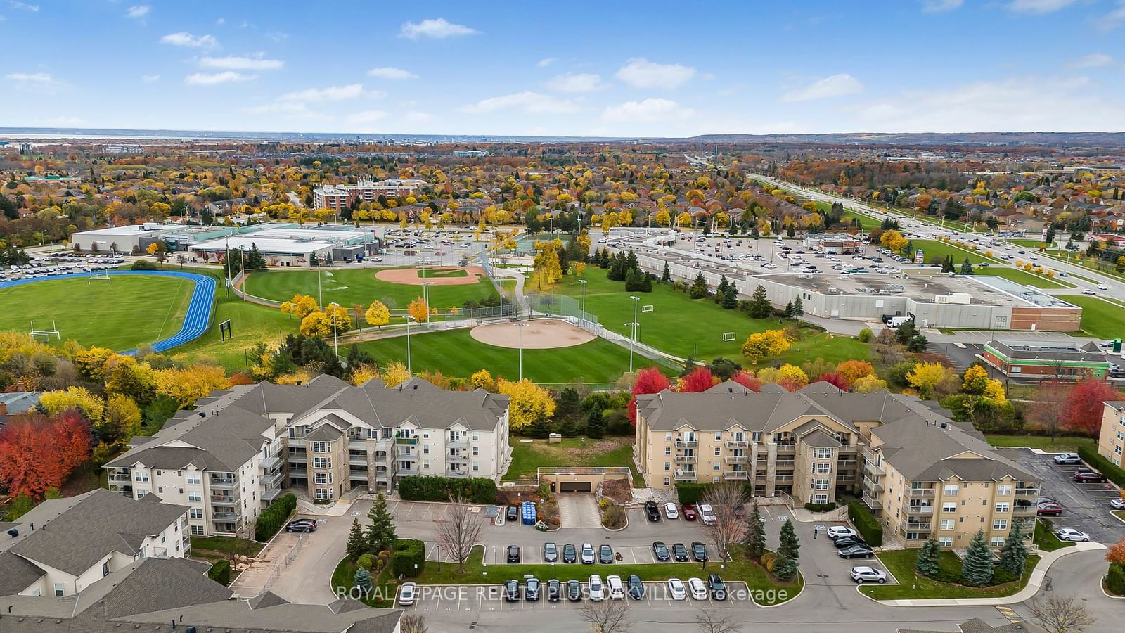 Abbey Oaks II Condos, Oakville, Toronto