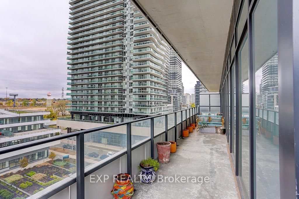 20 Shore Breeze Dr, unit 602 for rent