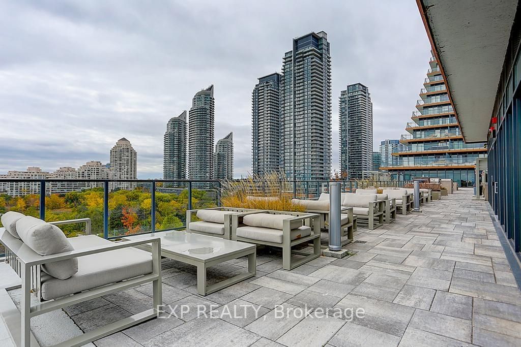 20 Shore Breeze Dr, unit 602 for rent