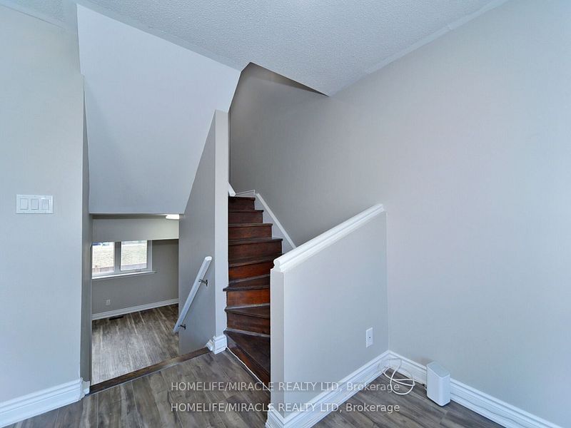 6429 Finch Ave W, unit 82 for sale