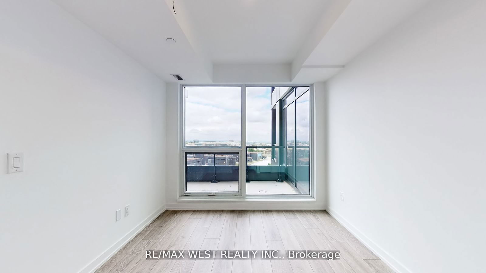 1100 Sheppard Ave W, unit 1023 for rent