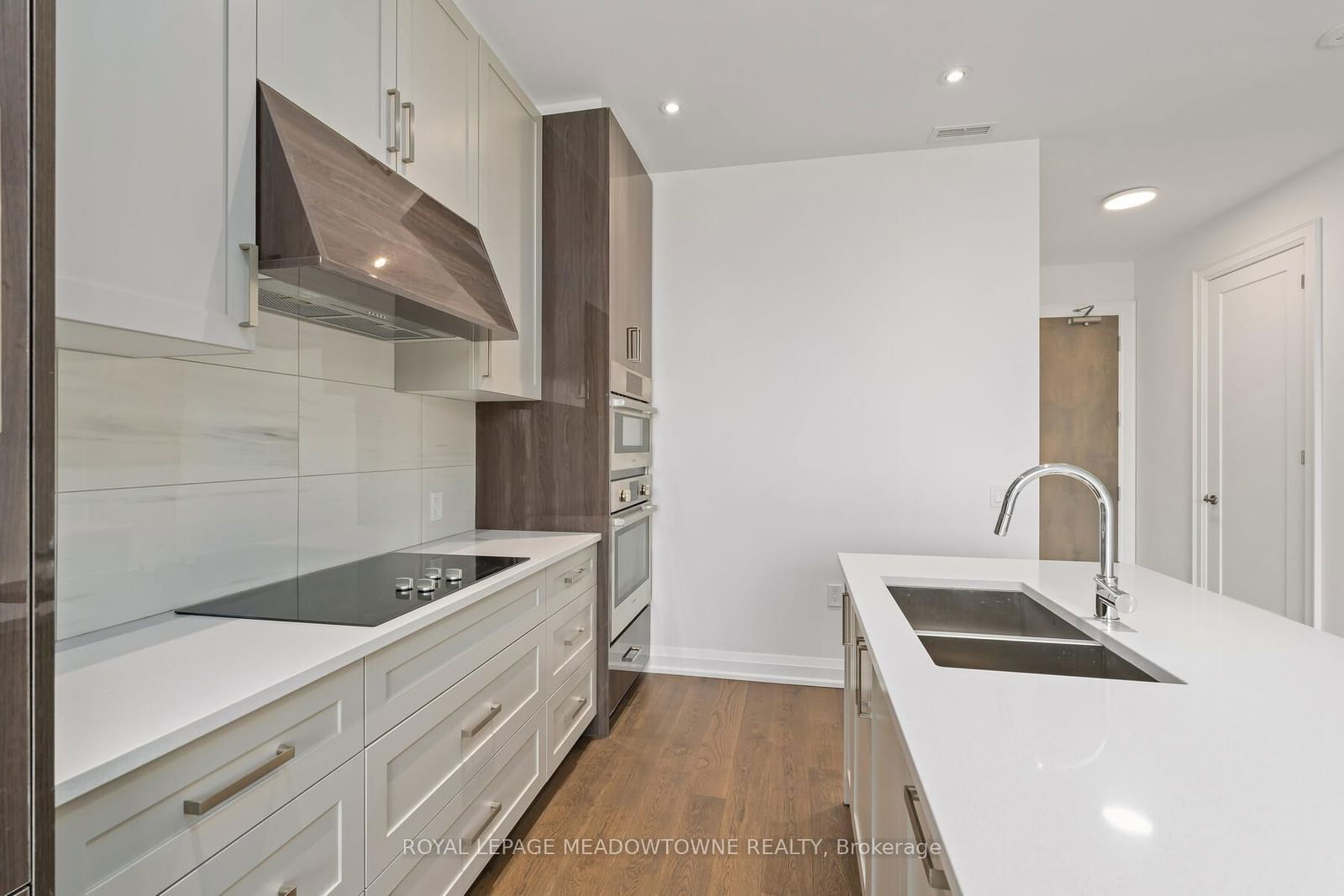 42 Mill St, unit 403 for sale