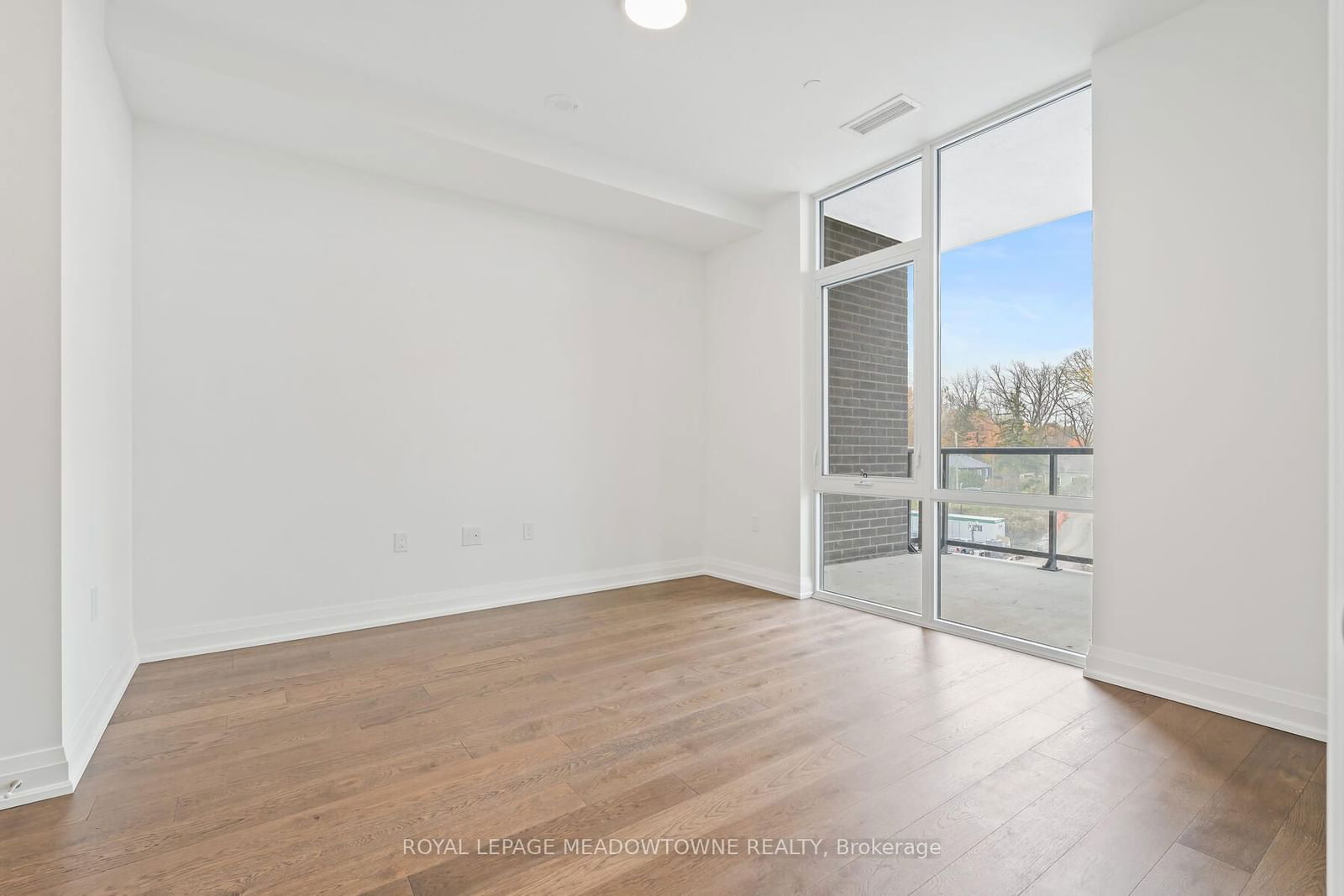 42 Mill St, unit 403 for sale