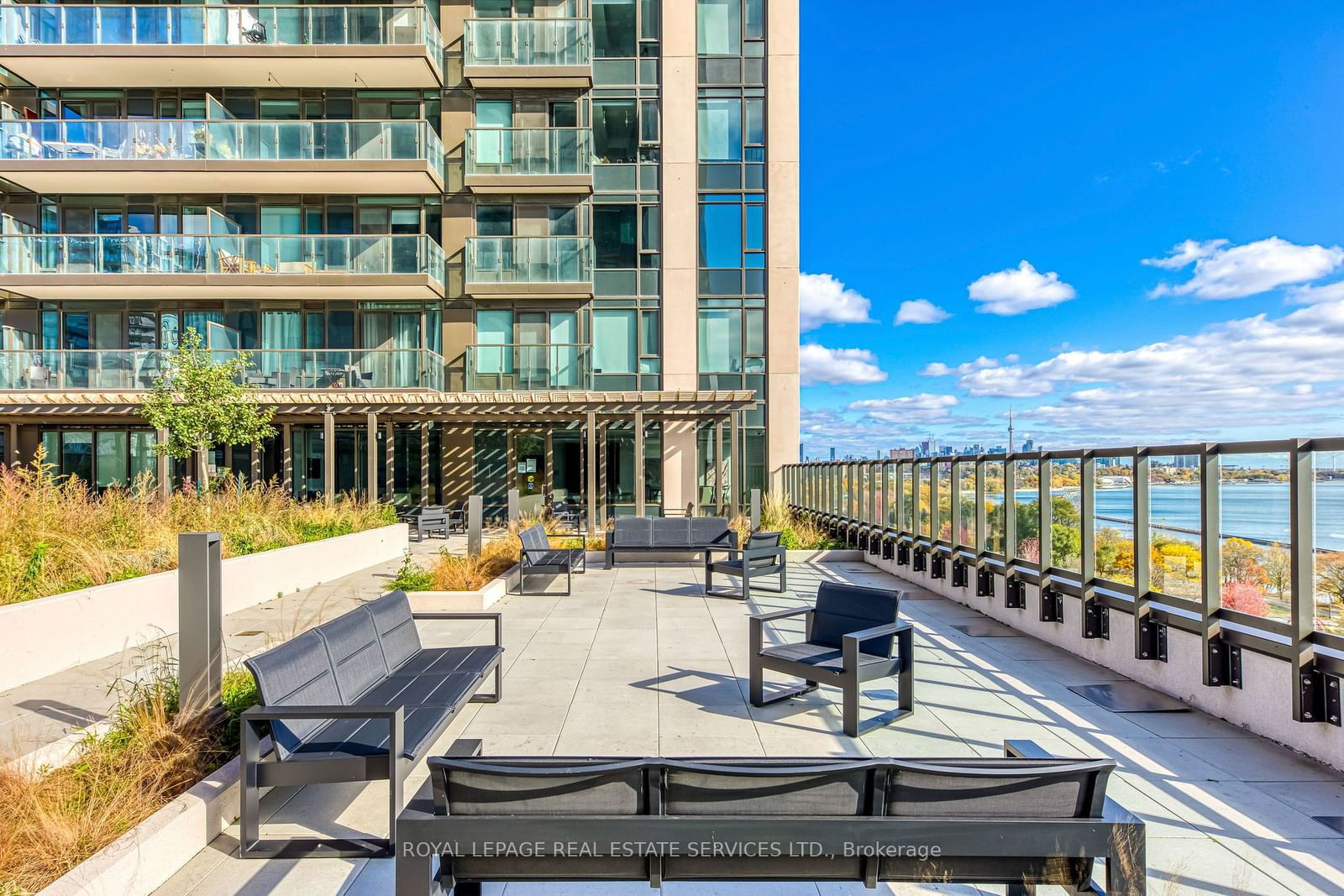 1926 Lake Shore Blvd W, unit 1805 for rent