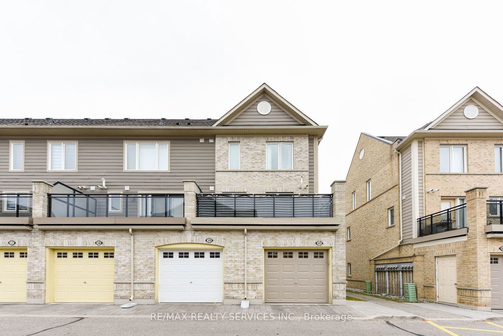 60 Fairwood Circle Townhomes, Brampton, Toronto