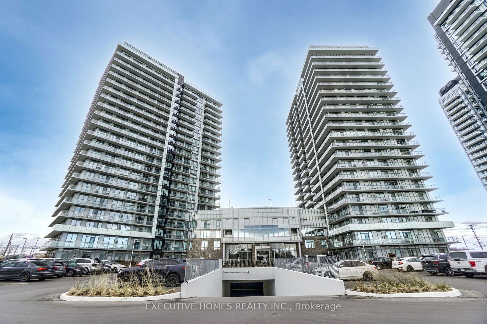 4655 Metcalfe Ave, unit 103B for rent