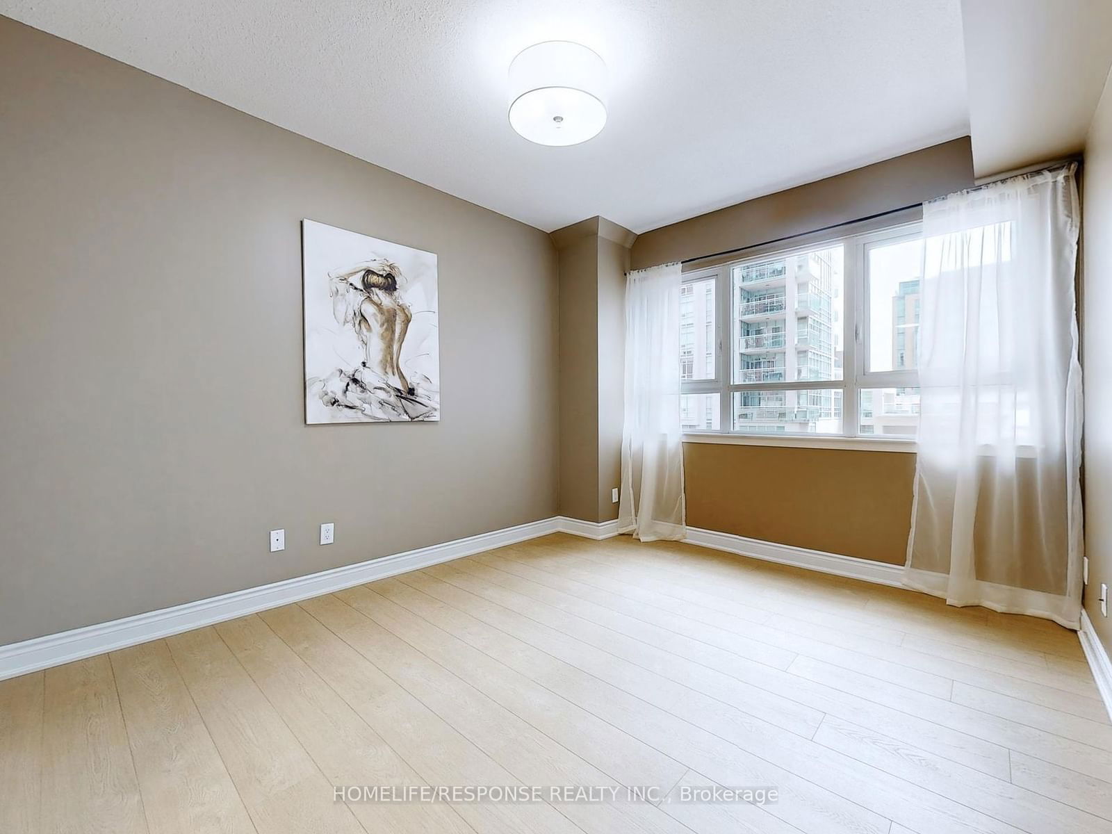 399 ELIZABETH St, unit 308 for rent