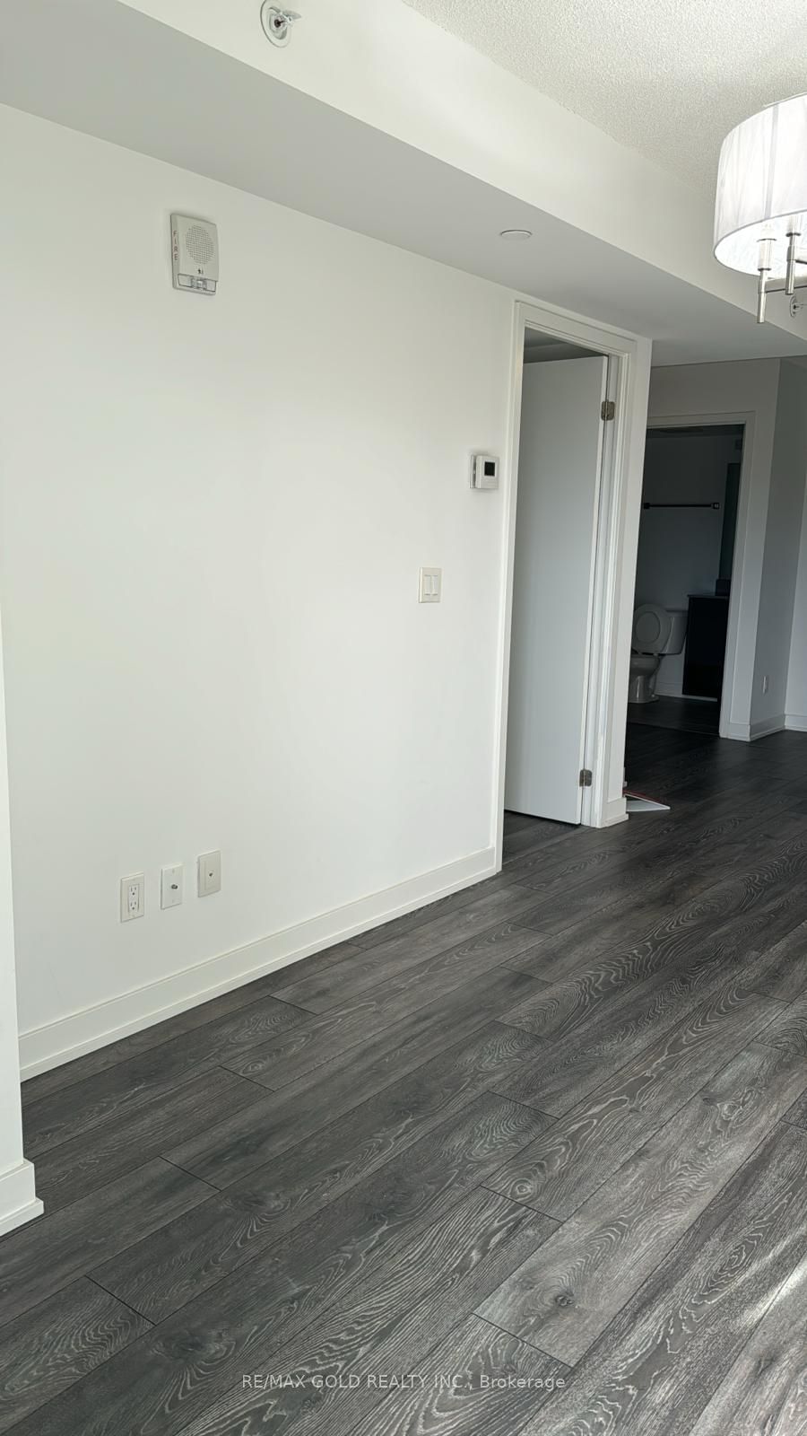 1119 Cooke Blvd W, unit B320 for sale