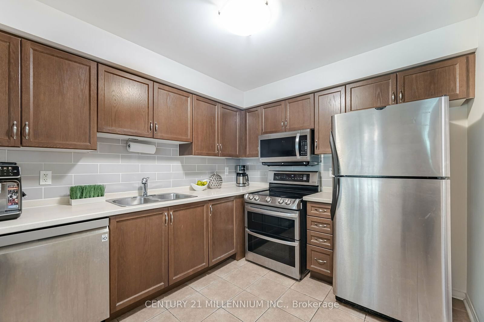 7360 Zinnia Pl, unit 241 for sale