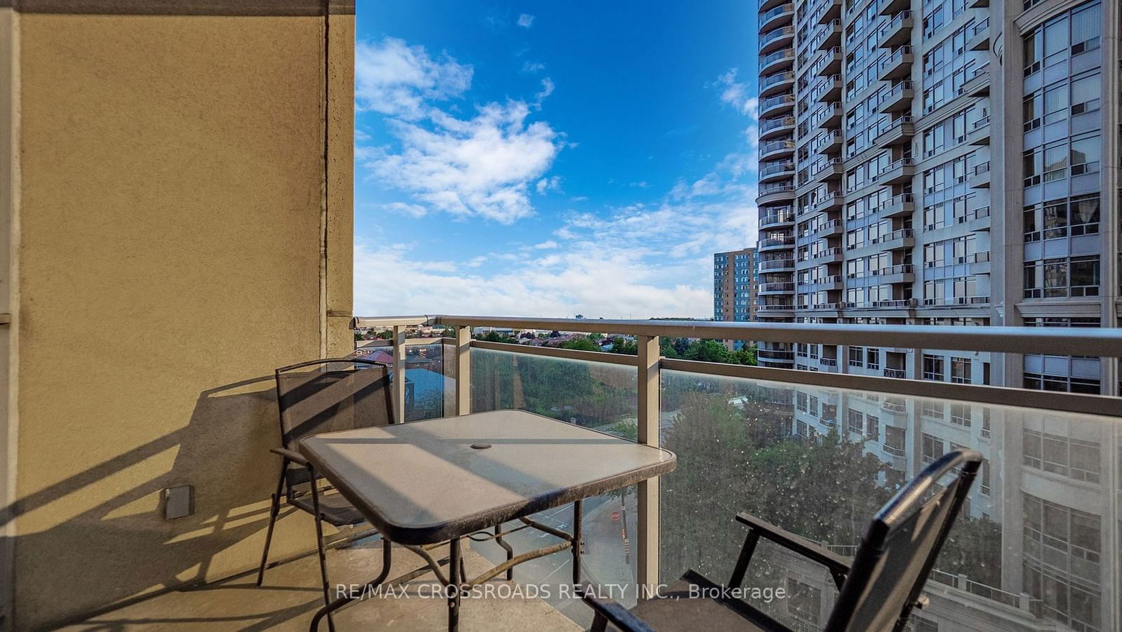 225 Webb Dr, unit 608 for sale