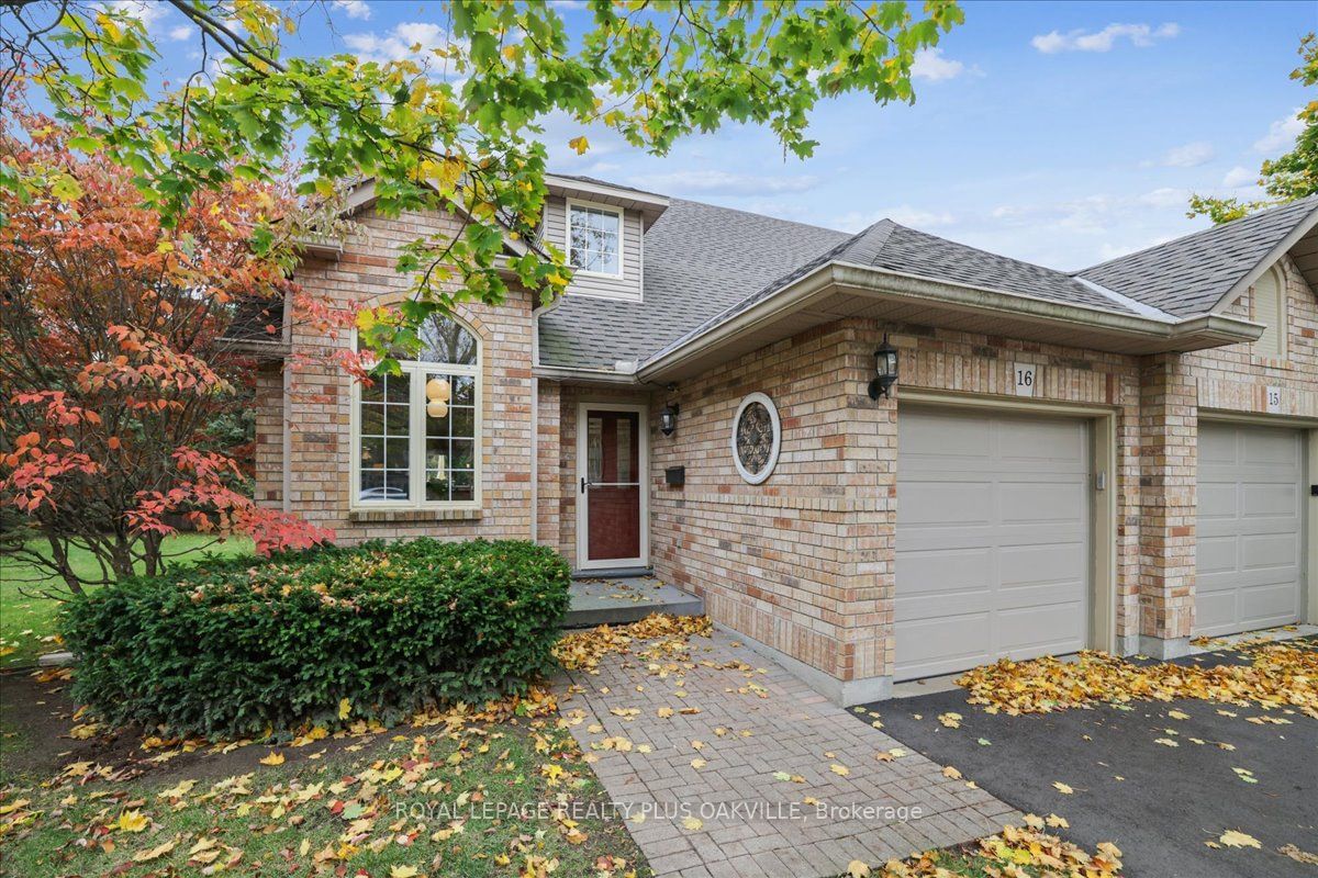 Sterling Walk Townhomes, Burlington, Toronto