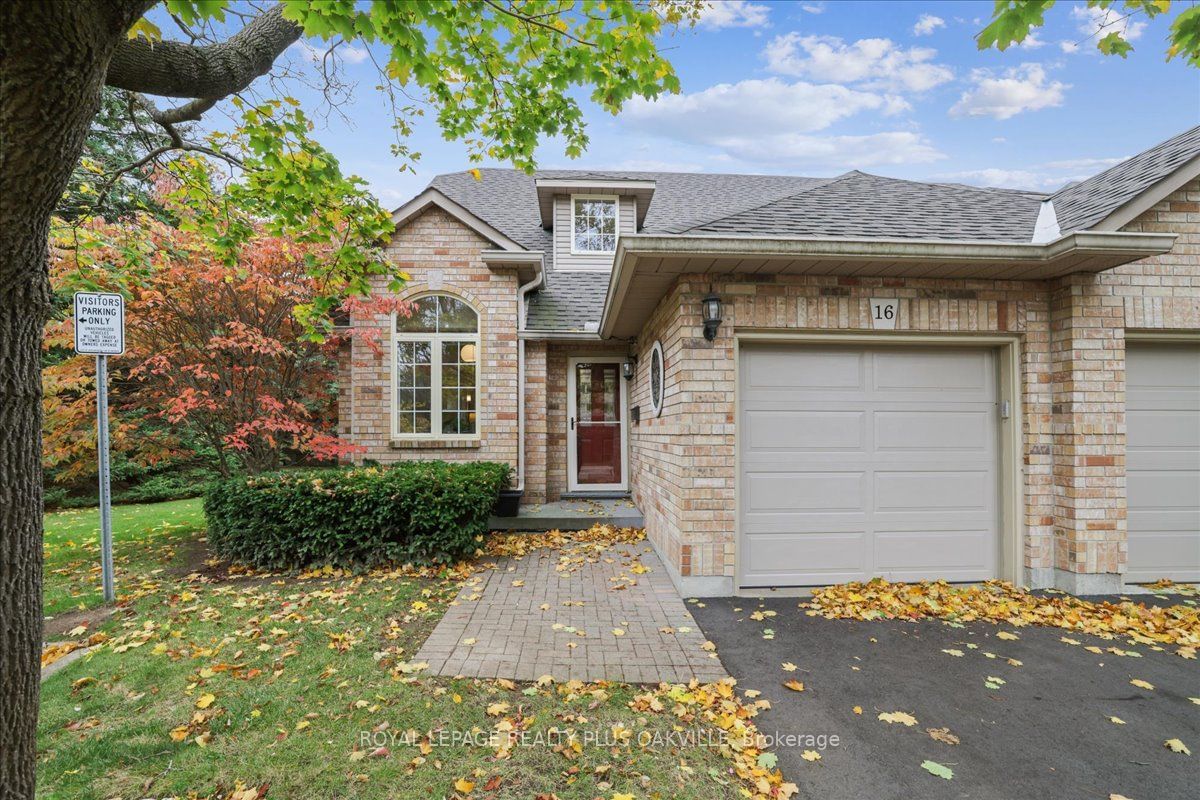 Sterling Walk Townhomes, Burlington, Toronto