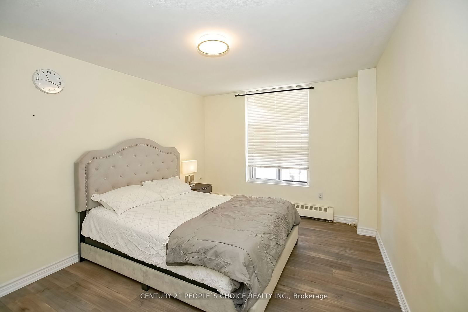 3120 Kirwin Ave, unit 1003 for sale