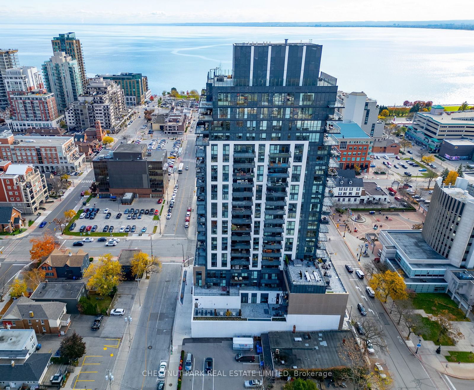 Gallery Condos + Lofts, Burlington, Toronto