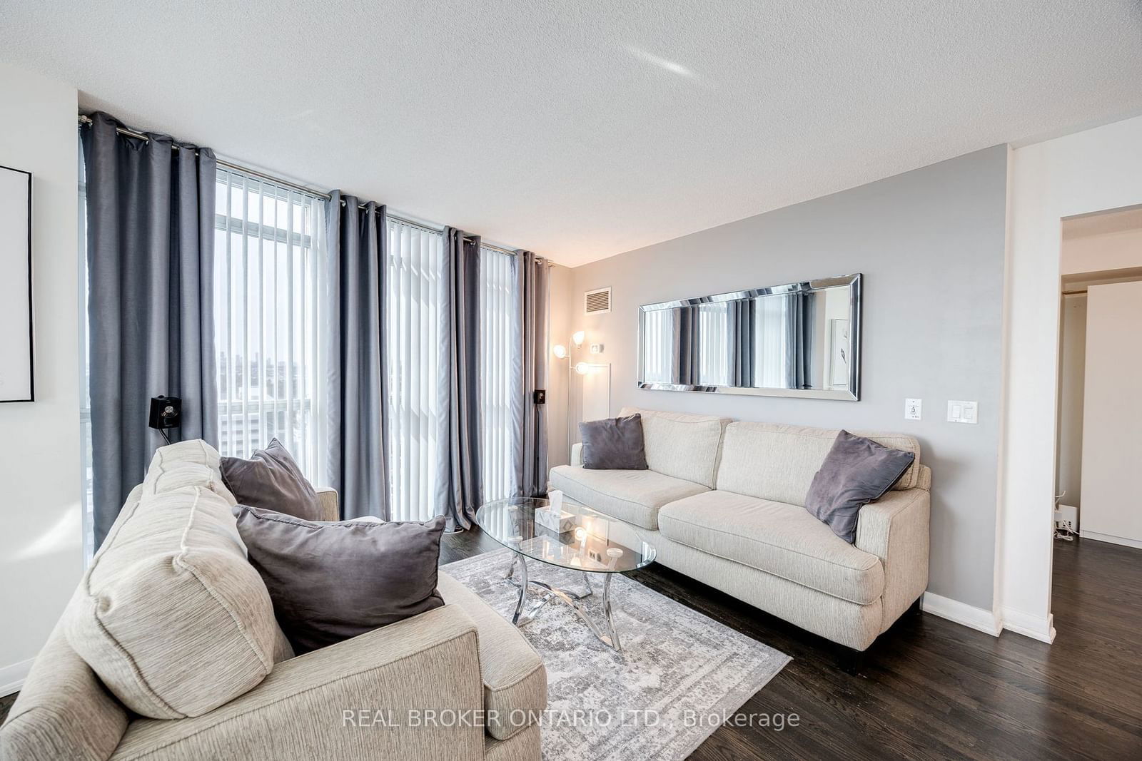 235 Sherway Gardens Rd, unit 1504 for sale