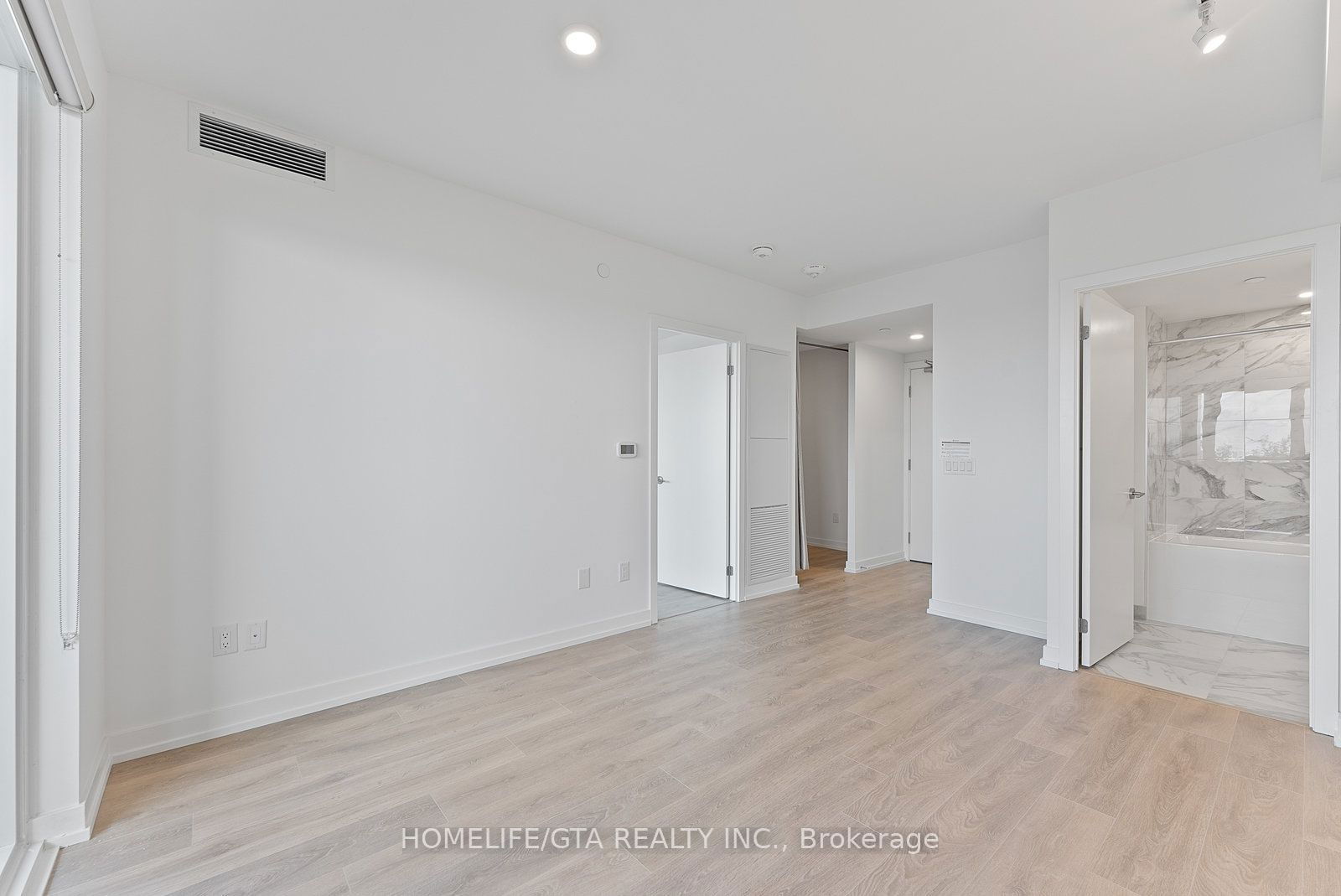 1100 Sheppard Ave W, unit 827 for rent