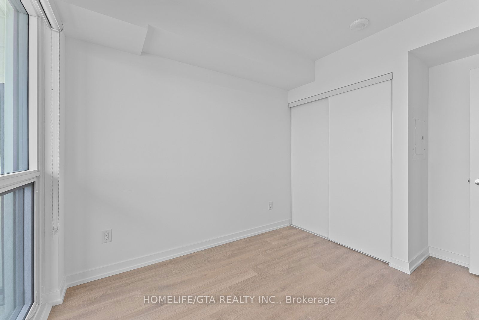 1100 Sheppard Ave W, unit 827 for rent