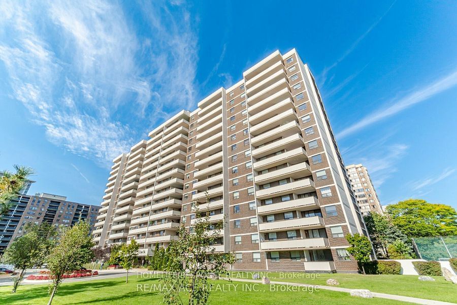 3 LISA St, unit 312 for sale