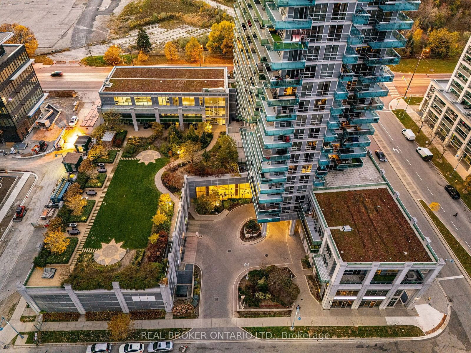 Nautilus at Waterview Condos, Etobicoke, Toronto