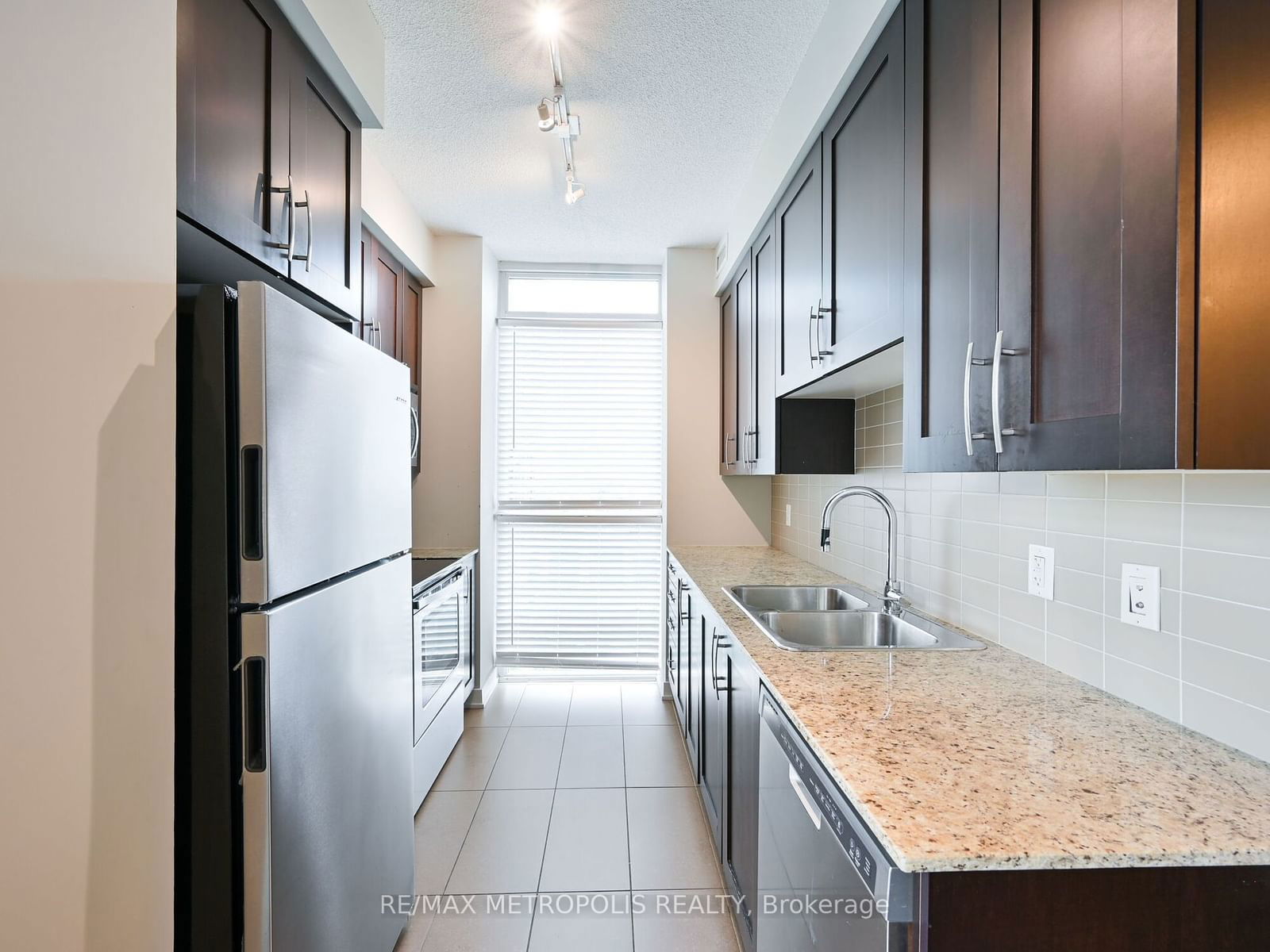 4070 Confederation Pkwy, unit 1004 for rent