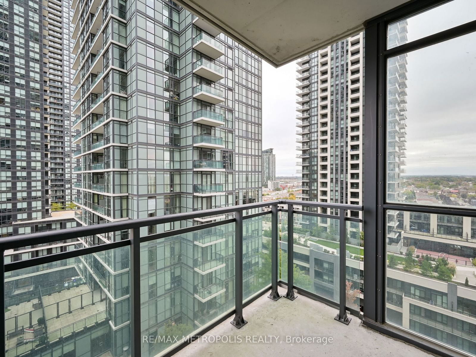 4070 Confederation Pkwy, unit 1004 for rent