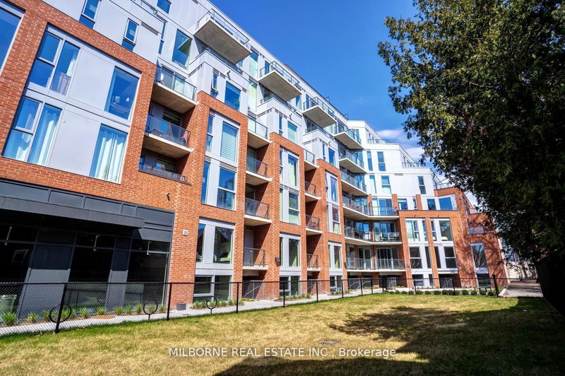 57 Brock Ave, unit TH 111 for sale