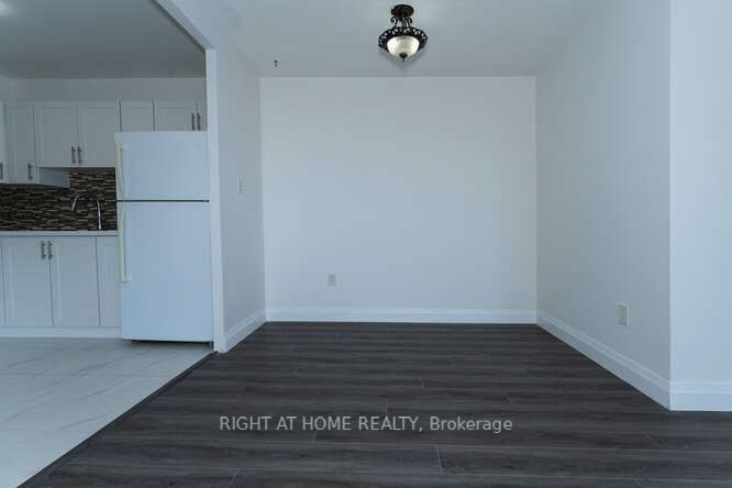 330 Dixon Rd, unit 1106 for rent