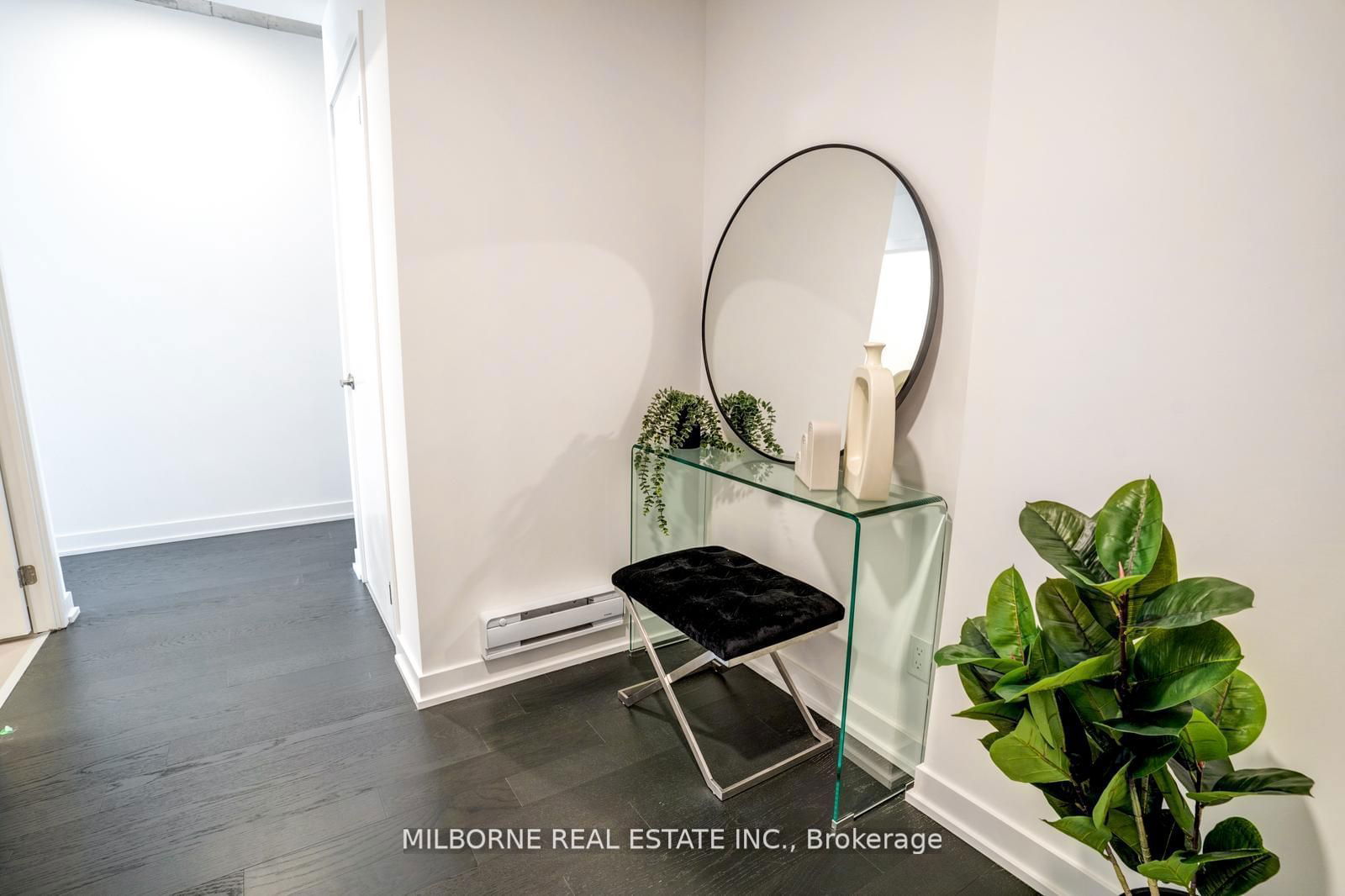 57 Brock Ave, unit 306 for sale