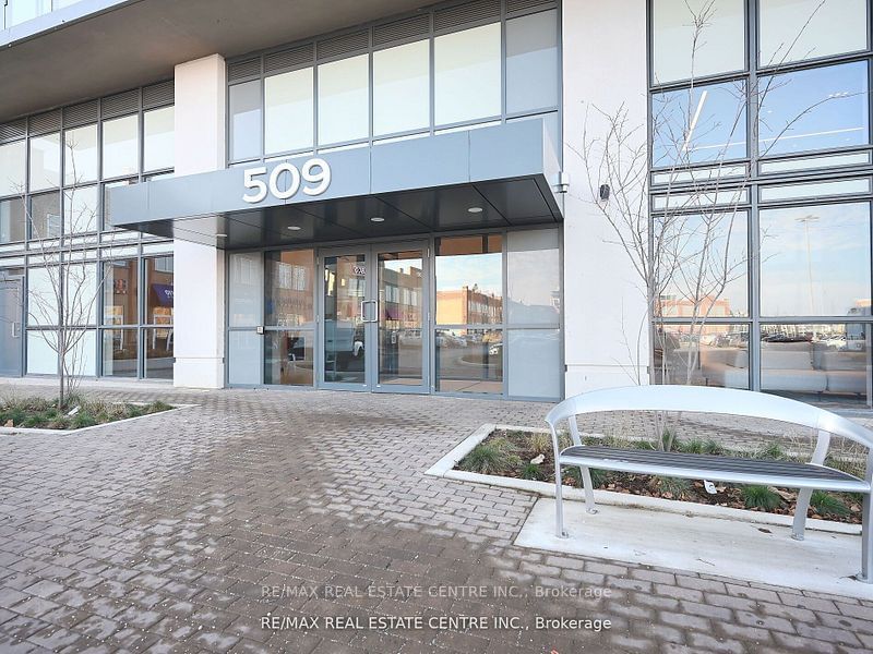 509 Dundas St W, unit 715 for rent