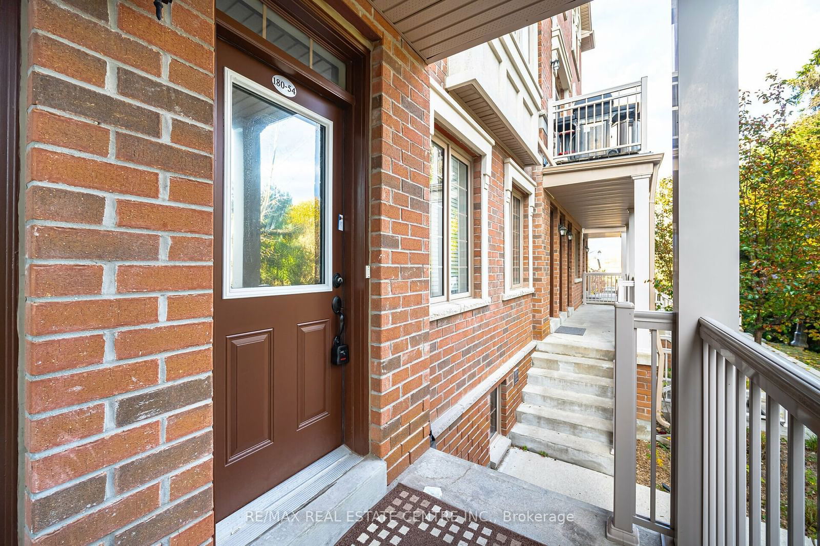 Howden Woods Townhomes, Brampton, Toronto